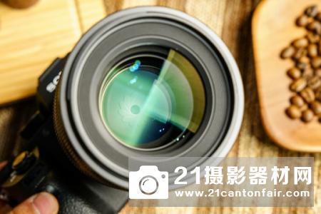 爱上梦幻般的焦外 索尼FE 100mm STF镜头评测