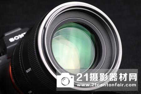 爱上梦幻般的焦外 索尼FE 100mm STF镜头评测