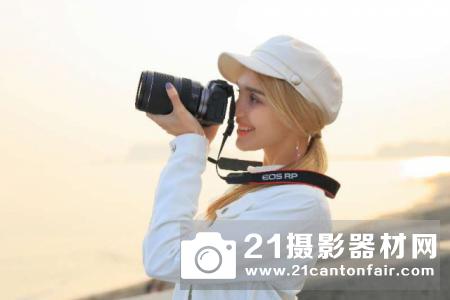 多功能旅行镜头 佳能RF24-240mm F4-6.3 IS USM登场