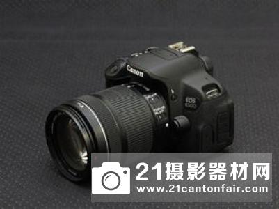 多功能旅行镜头 佳能RF24-240mm F4-6.3 IS USM登场