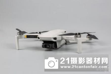 大疆Mavic 2无人机官方开箱图赏