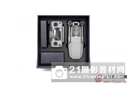 大疆Mavic 2无人机官方开箱图赏